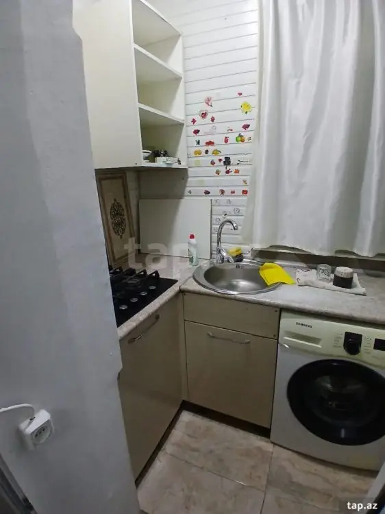 400 AZN - 1 otaqlı mənzil Kirayə (aylıq), Bakı
