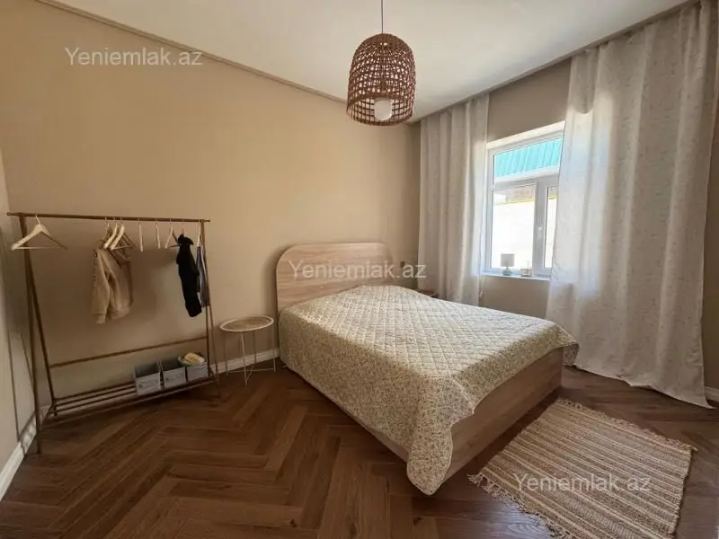 230 000 AZN - 5 otaqlı mənzil Satılır, Albalı qəs., Sabunçu, Bakı