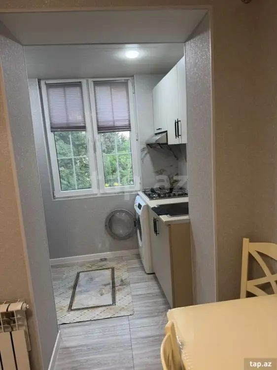 700 AZN - 2 otaqlı mənzil Kirayə (aylıq), Bakı