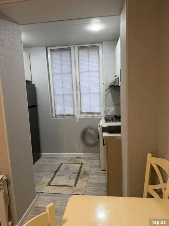 700 AZN - 2 otaqlı mənzil Kirayə (aylıq), Bakı