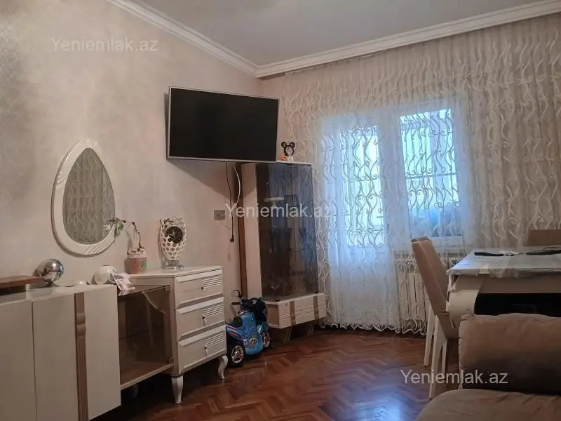 800 AZN - 3 otaqlı mənzil Kirayə (aylıq), Yasamal qəs., Yasamal, Bakı