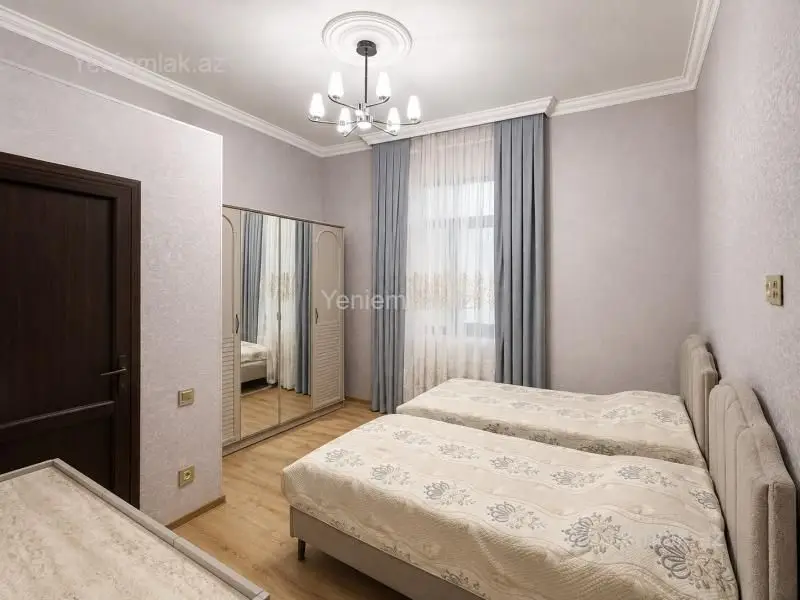 340 000 AZN - 4 otaqlı mənzil Satılır, Badamdar qəs., Səbail, Bakı