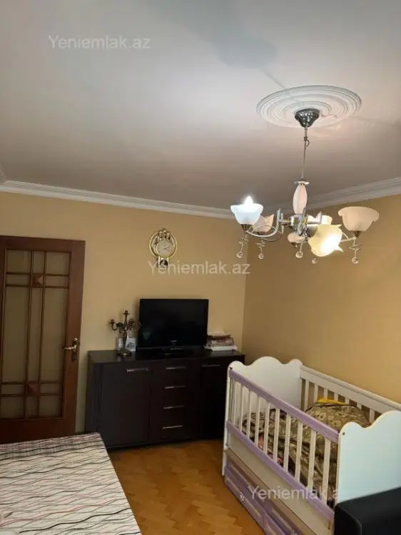 260 000 AZN - 4 otaqlı mənzil Satılır, Yasamal qəs., Yasamal, Bakı