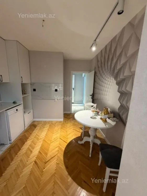 265 000 AZN - 3 otaqlı mənzil Satılır, Yasamal qəs., Yasamal, Bakı