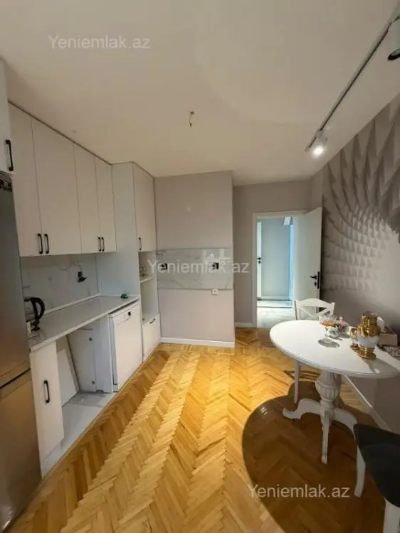 265 000 AZN - 3 otaqlı mənzil Satılır, Yasamal qəs., Yasamal, Bakı