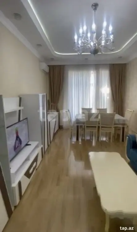 550 AZN - 3 otaqlı mənzil Kirayə (aylıq), Bakı