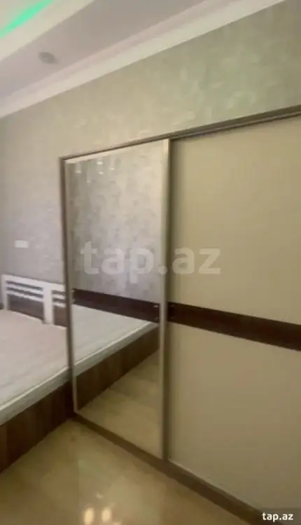 550 AZN - 3 otaqlı mənzil Kirayə (aylıq), Bakı