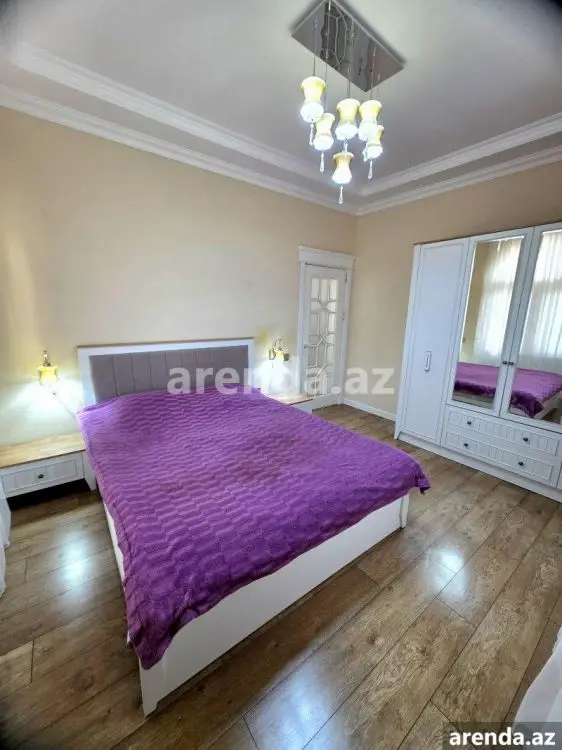 435 000 AZN - 10 otaqlı mənzil Satılır, Novxanı, Abşeron