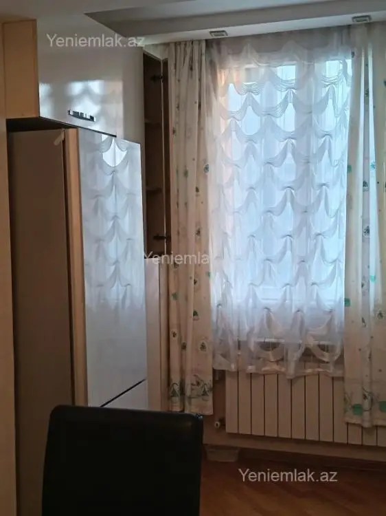 1 000 AZN - 3 otaqlı mənzil Kirayə (aylıq), İçəri şəhər, Səbail, Bakı