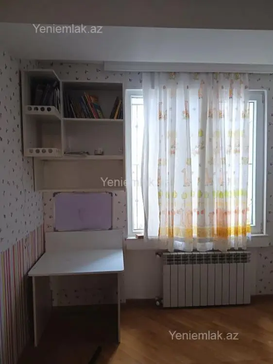 1 000 AZN - 3 otaqlı mənzil Kirayə (aylıq), İçəri şəhər, Səbail, Bakı