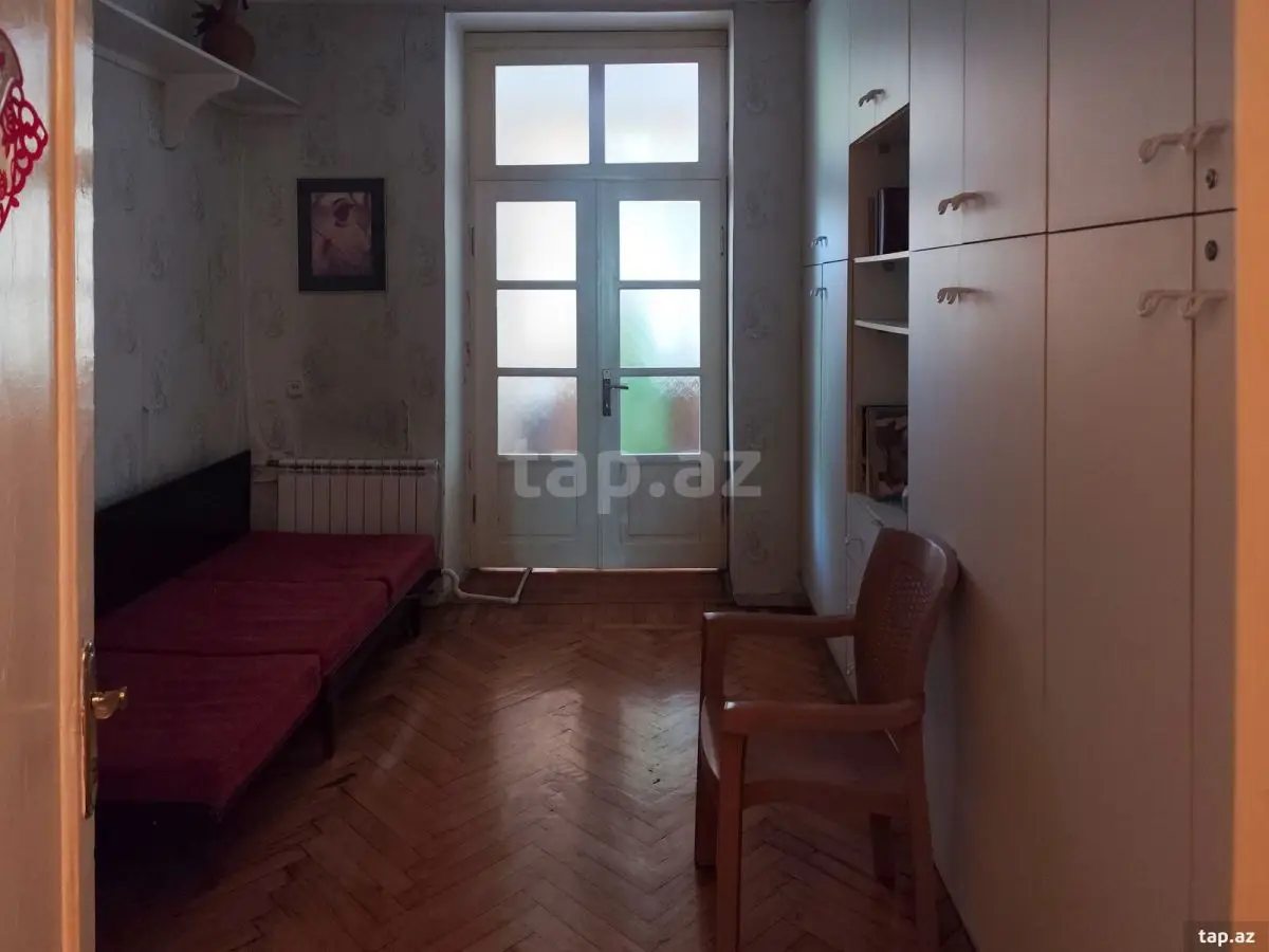 410 000 AZN - 5 otaqlı mənzil, Bakı