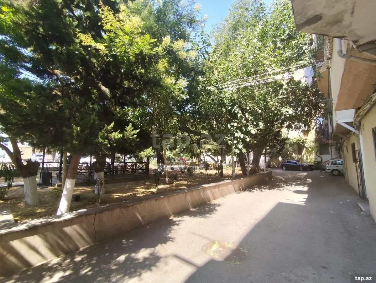 410 000 AZN - 5 otaqlı mənzil, Bakı