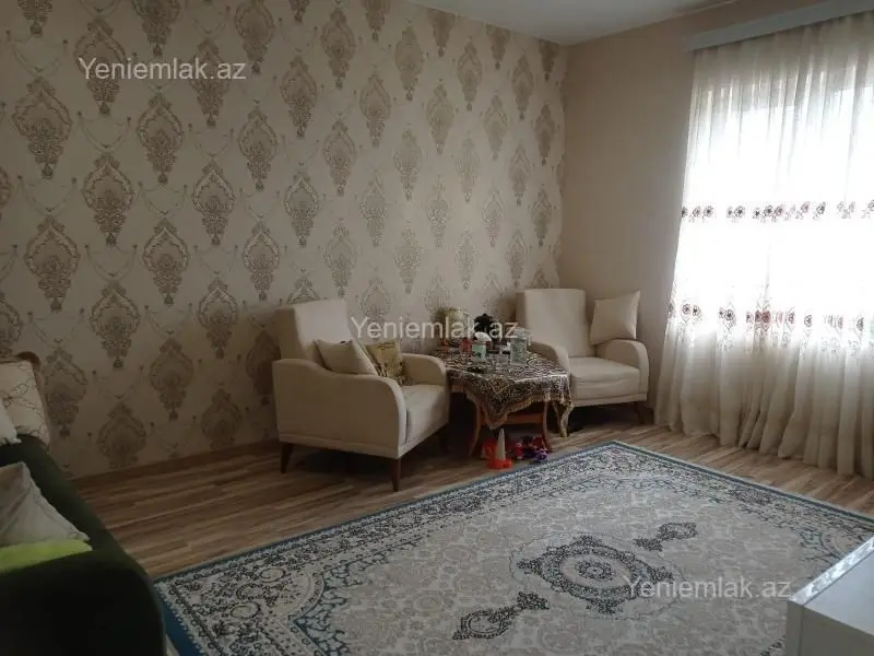 270 000 AZN - 8 otaqlı mənzil Satılır, Əmircan qəs., Suraxanı, Bakı