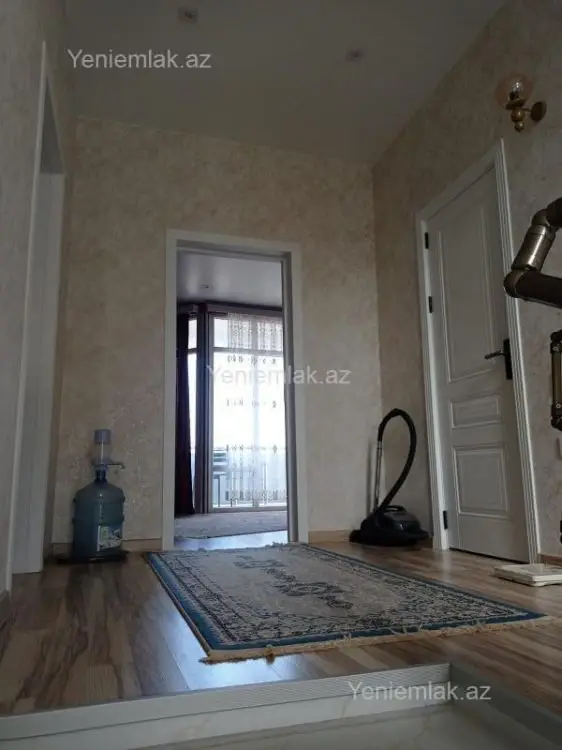 270 000 AZN - 8 otaqlı mənzil Satılır, Əmircan qəs., Suraxanı, Bakı