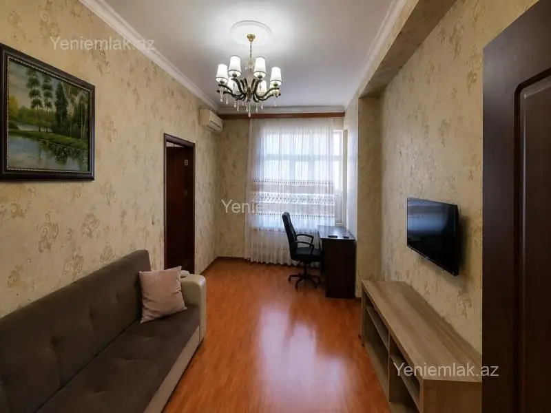 240 000 AZN - 3 otaqlı mənzil Satılır, Nizami, Bakı