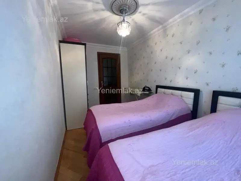 220 000 AZN - 4 otaqlı mənzil Satılır, Nizami, Bakı
