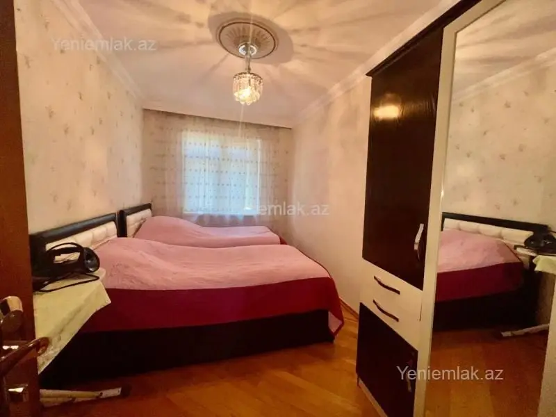 220 000 AZN - 4 otaqlı mənzil Satılır, Nizami, Bakı