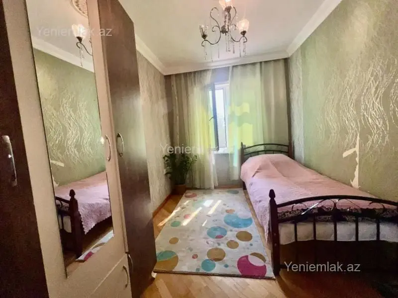220 000 AZN - 4 otaqlı mənzil Satılır, Nizami, Bakı