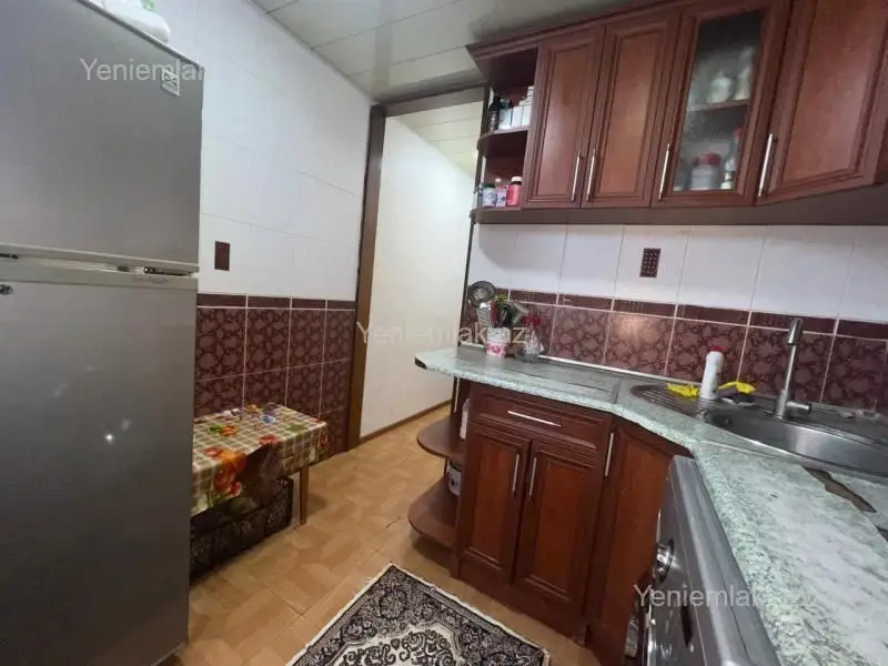 220 000 AZN - 4 otaqlı mənzil Satılır, Nizami, Bakı