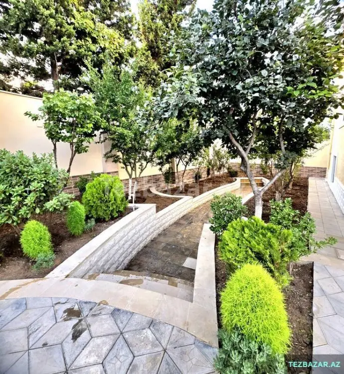 435 000 AZN - 10 otaqlı mənzil Satılır, Novxanı, Abşeron