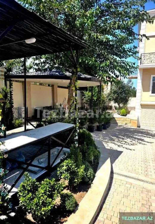 435 000 AZN - 10 otaqlı mənzil Satılır, Novxanı, Abşeron