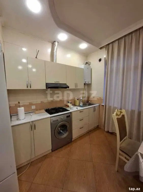 800 AZN - 4 otaqlı mənzil Kirayə (aylıq), Nəsimi, Bakı