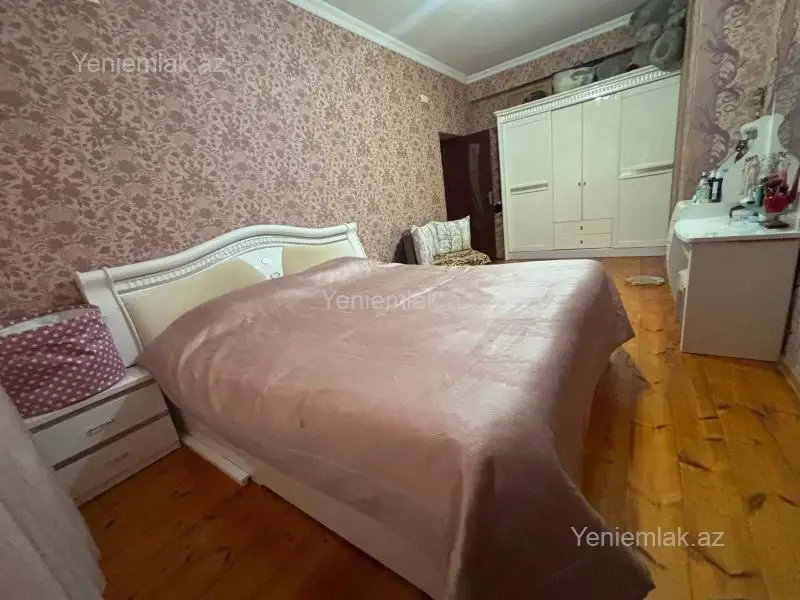 215 000 AZN - 3 otaqlı mənzil Satılır, Nizami, Bakı