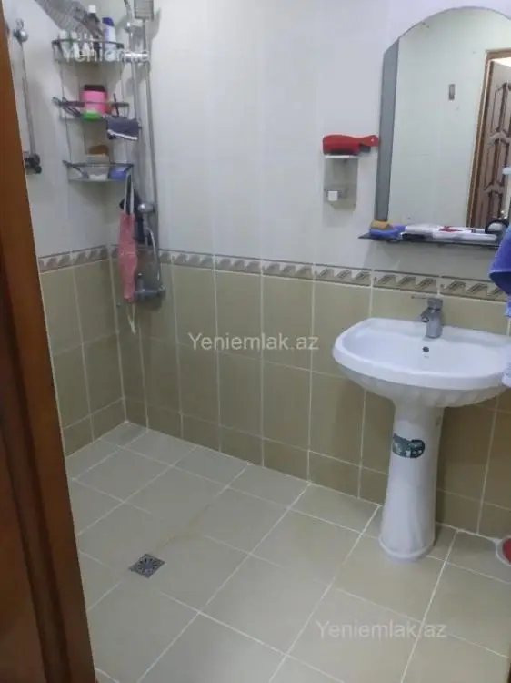 225 000 AZN - 4 otaqlı mənzil Satılır, Nizami, Bakı