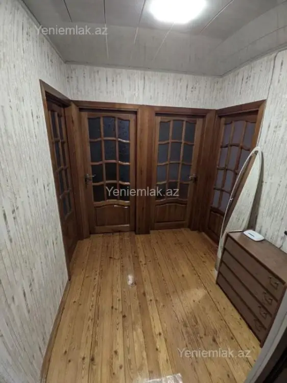 225 000 AZN - 4 otaqlı mənzil Satılır, Nizami, Bakı