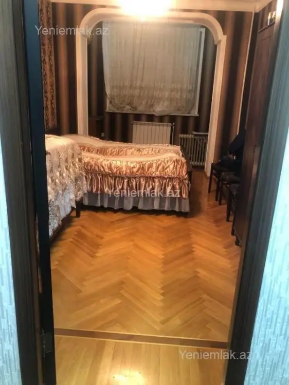 285 000 AZN - 4 otaqlı mənzil Satılır, 8-ci kilometr, Nizami, Bakı