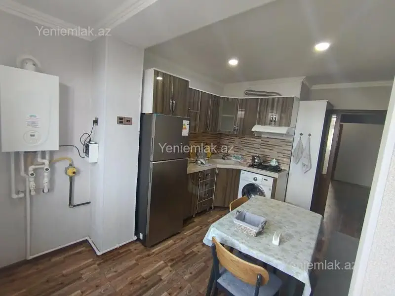 500 AZN - 3 otaqlı mənzil Kirayə (aylıq), 6-cı mikrorayon, Sumqayıt