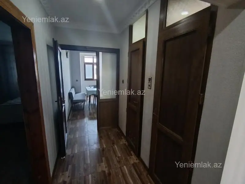 500 AZN - 3 otaqlı mənzil Kirayə (aylıq), 6-cı mikrorayon, Sumqayıt