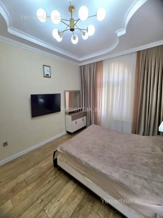 435 000 AZN - 10 otaqlı mənzil Satılır, Novxanı, Abşeron