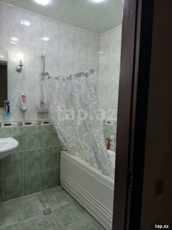 780 AZN - 3 otaqlı mənzil Kirayə (aylıq), Xətai, Bakı