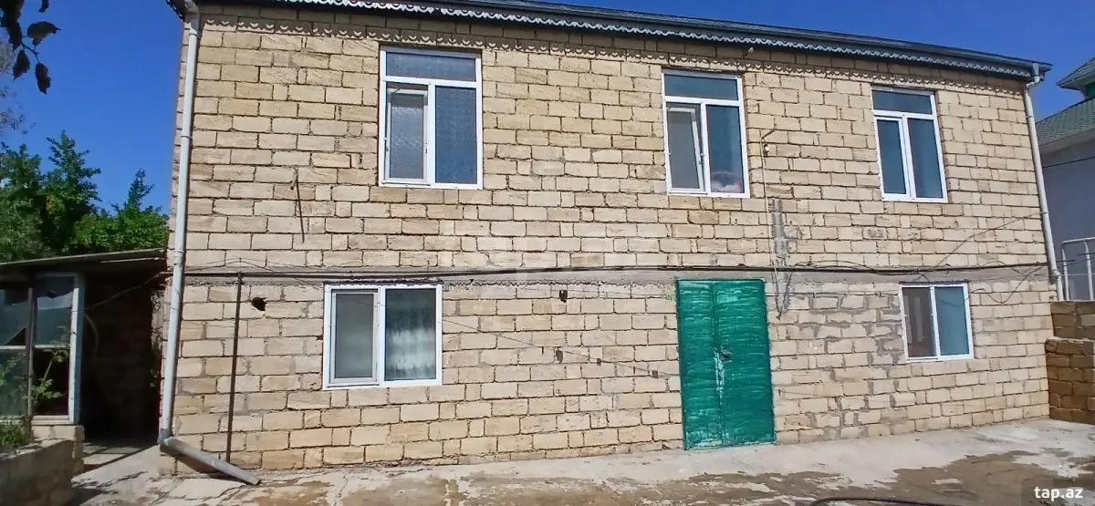 450 AZN - 8 otaqlı mənzil Kirayə (aylıq), Şamaxı