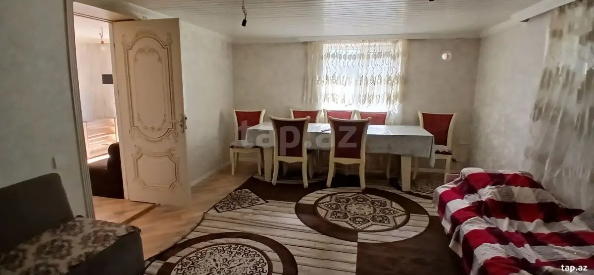 450 AZN - 8 otaqlı mənzil Kirayə (aylıq), Şamaxı
