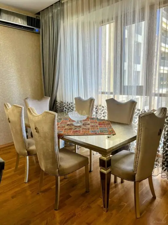 1 350 AZN - 3 otaqlı mənzil Kirayə (aylıq), Bayıl qəs., Salyan