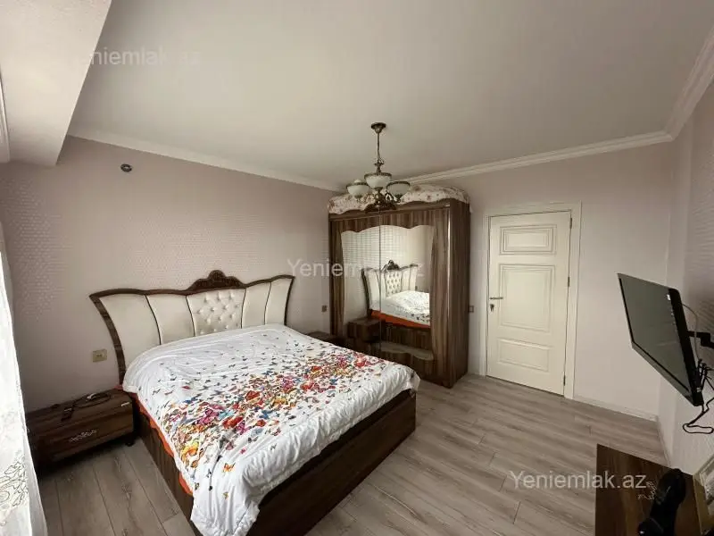 245 000 AZN - 4 otaqlı mənzil Satılır, 8-ci kilometr, Nizami, Bakı