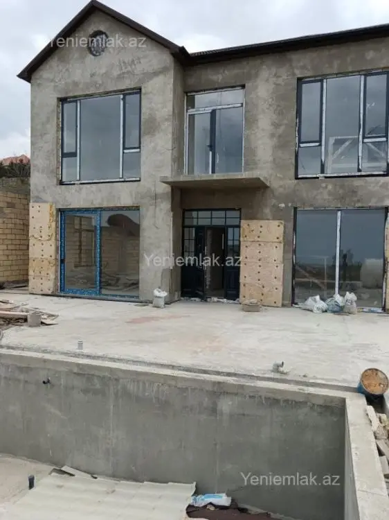 320 000 AZN - 8 otaqlı mənzil Satılır, Novxanı, Abşeron