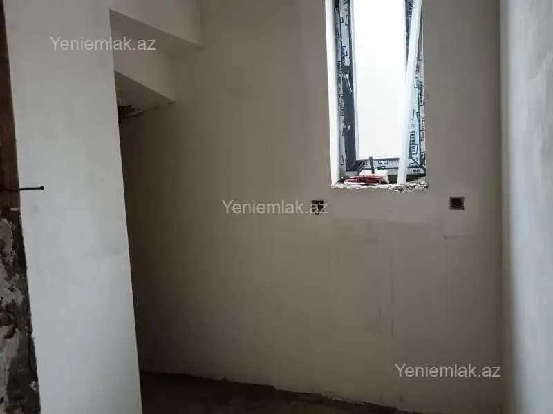 320 000 AZN - 8 otaqlı mənzil Satılır, Novxanı, Abşeron