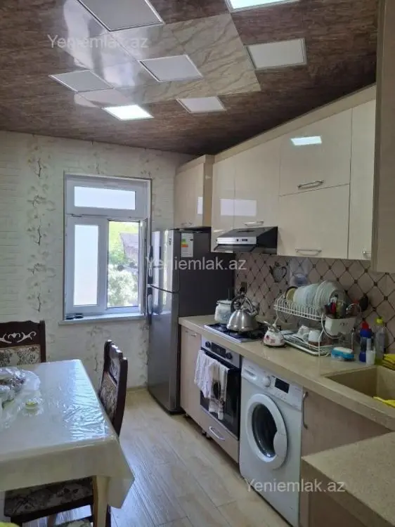 140 000 AZN - 4 otaqlı mənzil Satılır, 10-cu mikrorayon, Sumqayıt