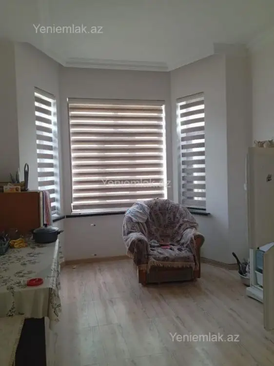 160 000 AZN - 4 otaqlı mənzil Satılır, Novxanı, Abşeron