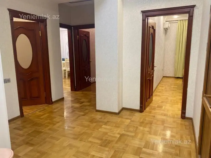 270 000 AZN - 3 otaqlı mənzil Satılır, Nizami, Bakı