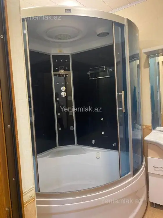 270 000 AZN - 3 otaqlı mənzil Satılır, Nizami, Bakı