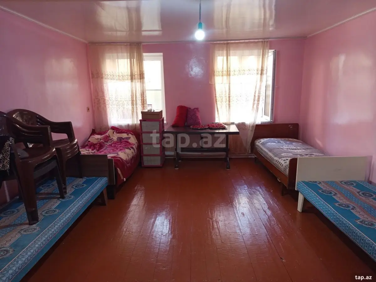 100 AZN - 3 otaqlı mənzil Kirayə (aylıq), Şamaxı