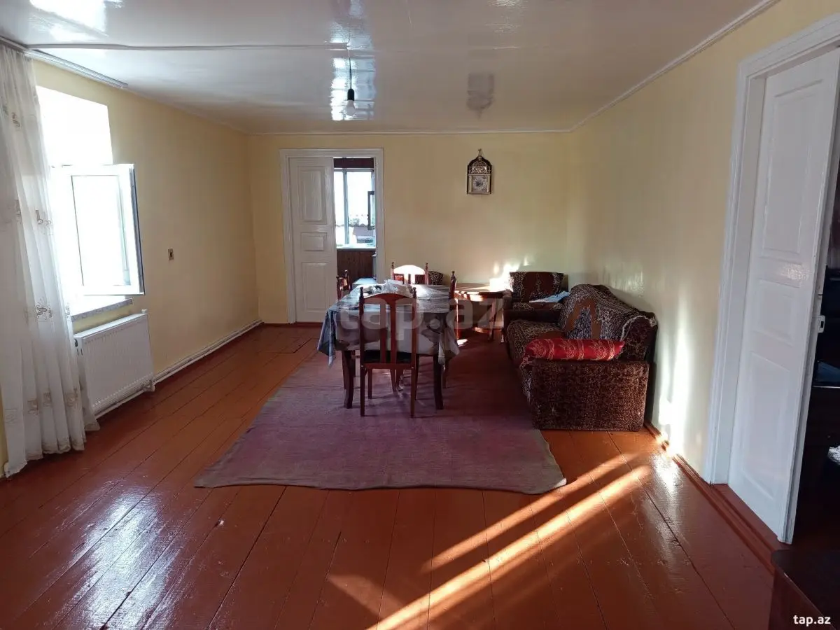100 AZN - 3 otaqlı mənzil Kirayə (aylıq), Şamaxı