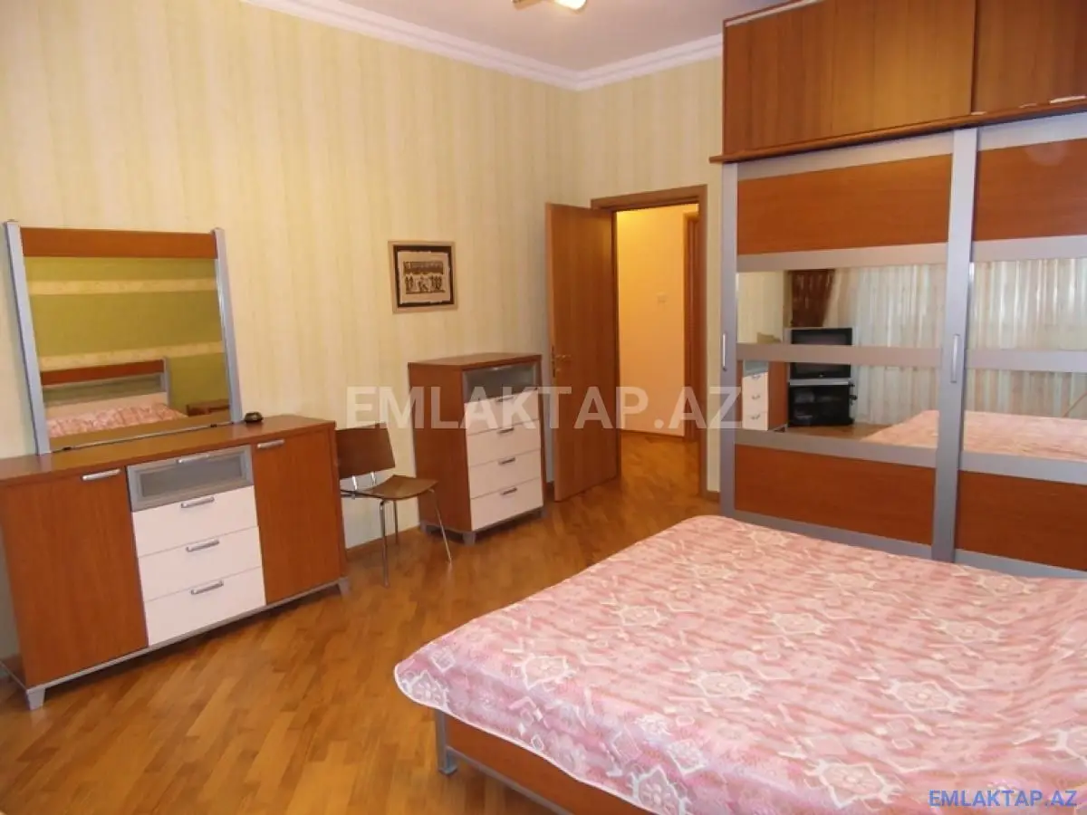 1 100 AZN - 3 otaqlı mənzil Kirayə (aylıq), Xətai, Bakı