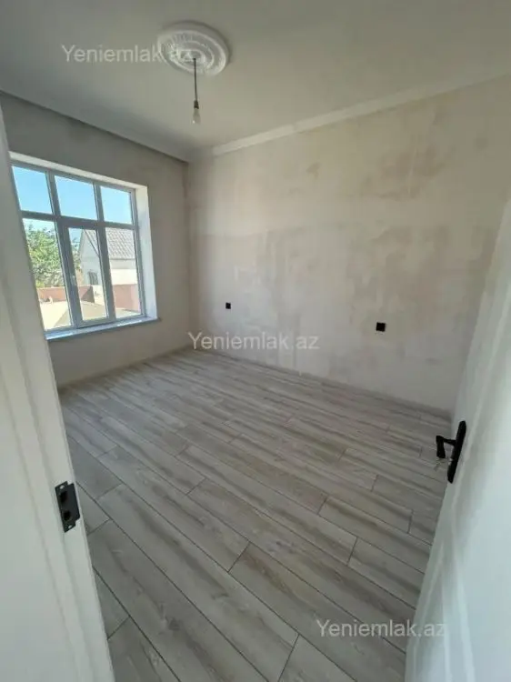 110 000 AZN - 4 otaqlı mənzil Satılır, Binə qəs., Xəzər, Bakı