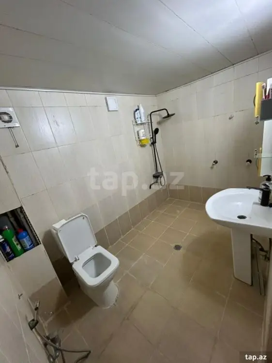 400 AZN - 3 otaqlı mənzil Kirayə (aylıq), Qazax