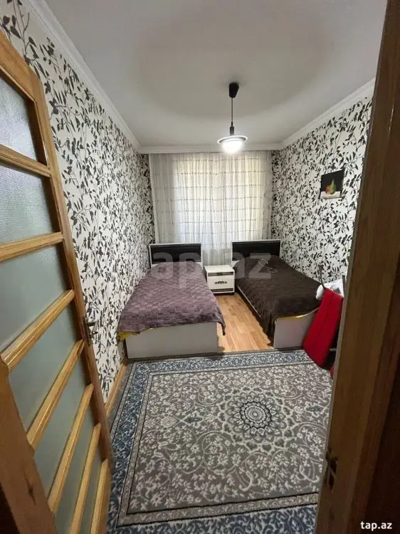 400 AZN - 3 otaqlı mənzil Kirayə (aylıq), Qazax